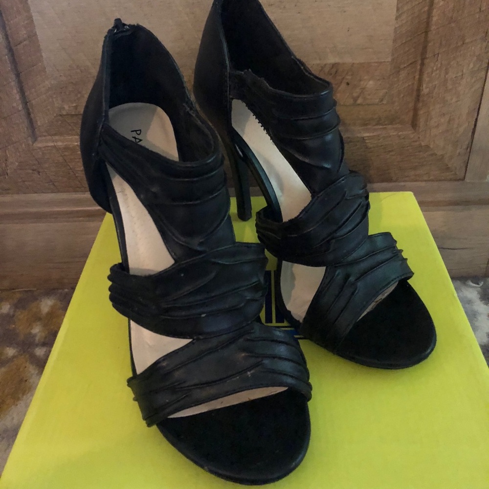 Paprika 8.5, open toe, ankle high heel